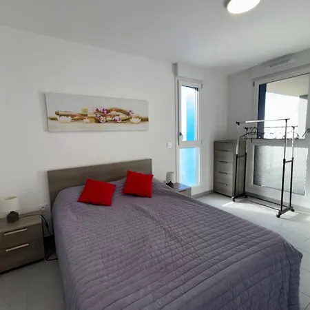 Moderne 2 Avec Terrasse Et Vue Imprenable A 50m De La - Fr-1-323-234 شقة *